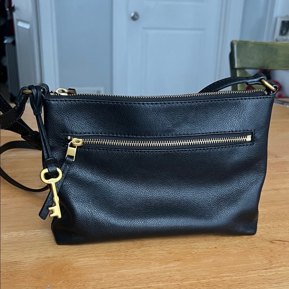 Fossil Black Crossbody Bag with Gold Accents crossbody purse lightweight
